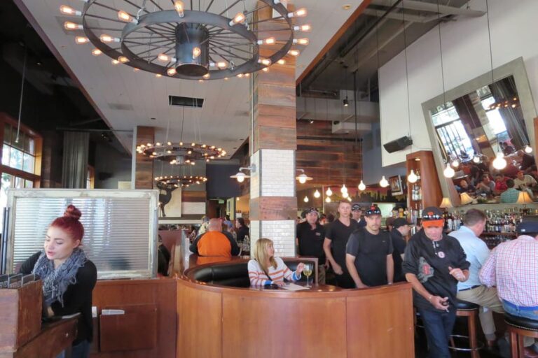 Paragon Restaurant & Bar Special Offers